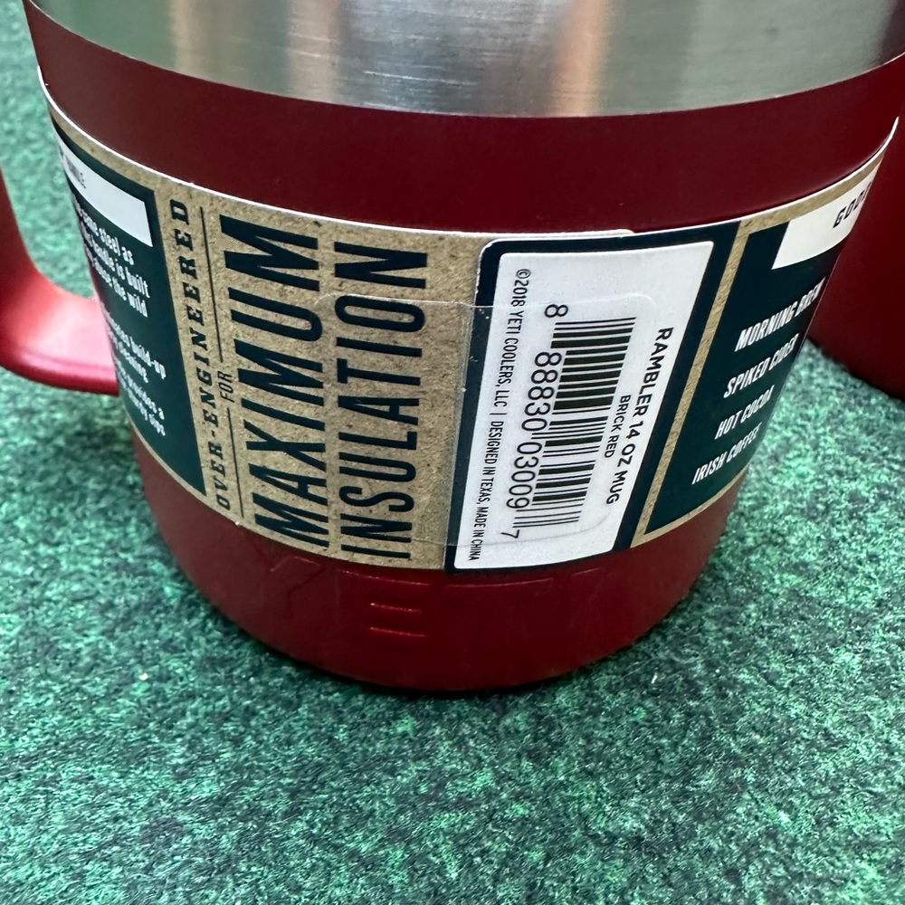 Yeti Rambler Collection Brick Red and Harvest Red - Picture 5 of 12